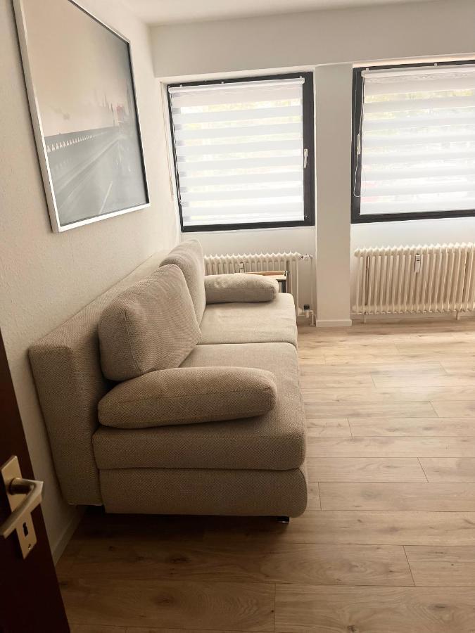 Gemuetliches Zentrales Apartment 2 Min Bis Du Hbf 杜伊斯堡 外观 照片
